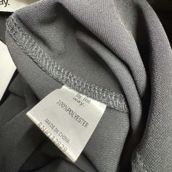 NWT REVOLVE BY THE WAY Carmela Deep V Wide Leg Backless Jumpsuit Black S - Picture 12 of 12